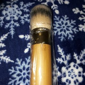 Tarte bambo foundation brush